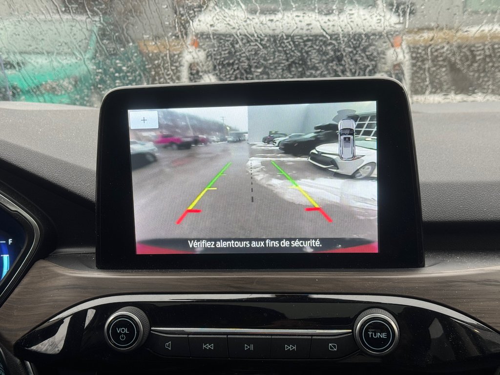 2020 Ford Escape Titanium AWD Toit Panoramique Bas Kilométrage in Terrebonne, Quebec - 19 - w1024h768px