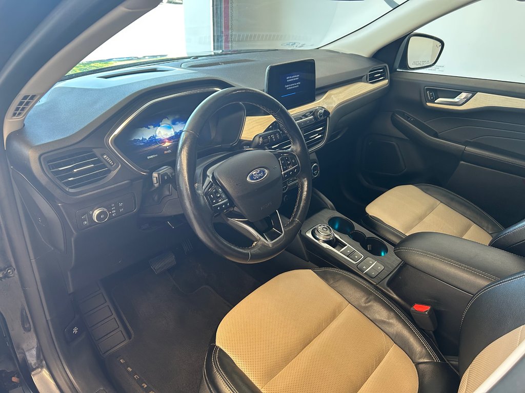 Ford Escape TITANIUM PLUG IN HYBRIDE 2021 à Boucherville, Québec - 18 - w1024h768px