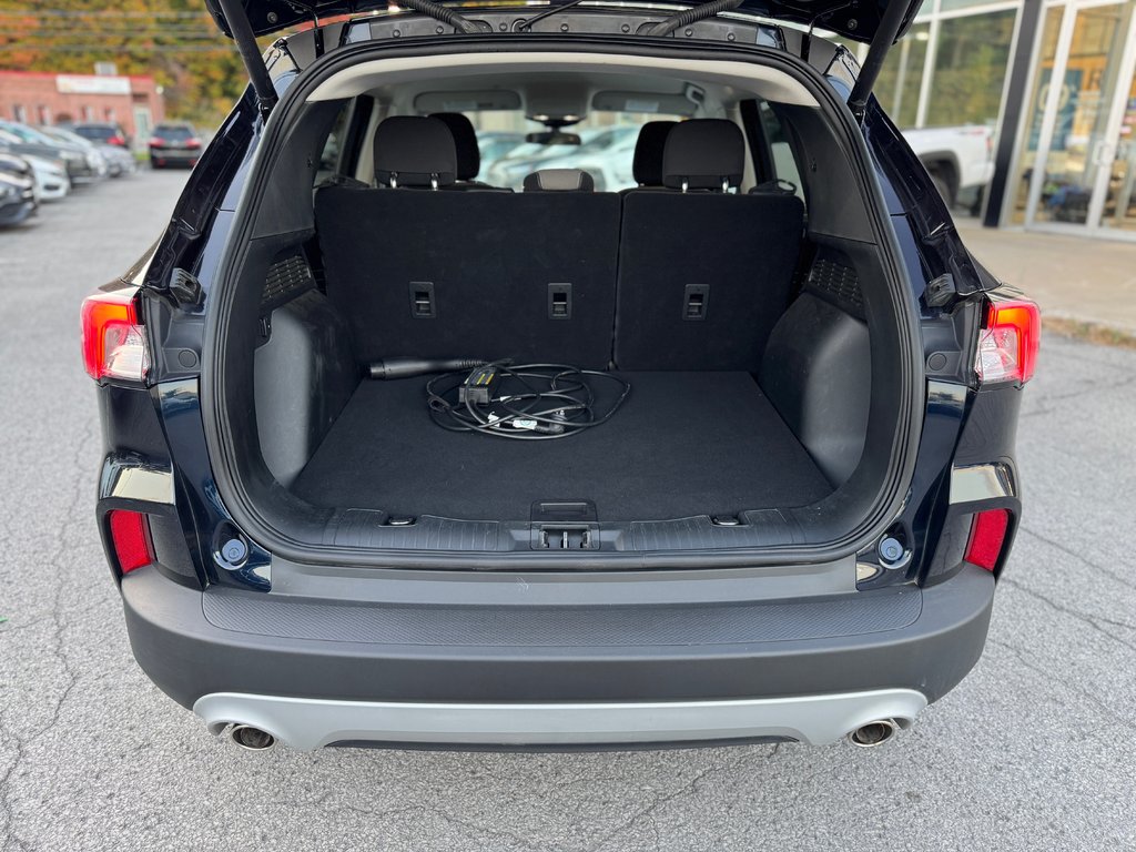 2021 Ford Escape SE Plug-In Hybrid in Terrebonne, Quebec - 25 - w1024h768px