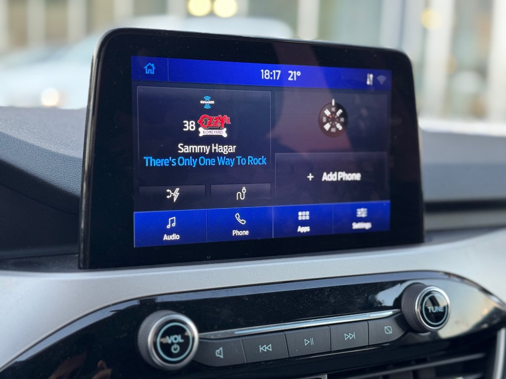 2021 Ford Escape SE Plug-In Hybrid in Terrebonne, Quebec - 16 - w1024h768px