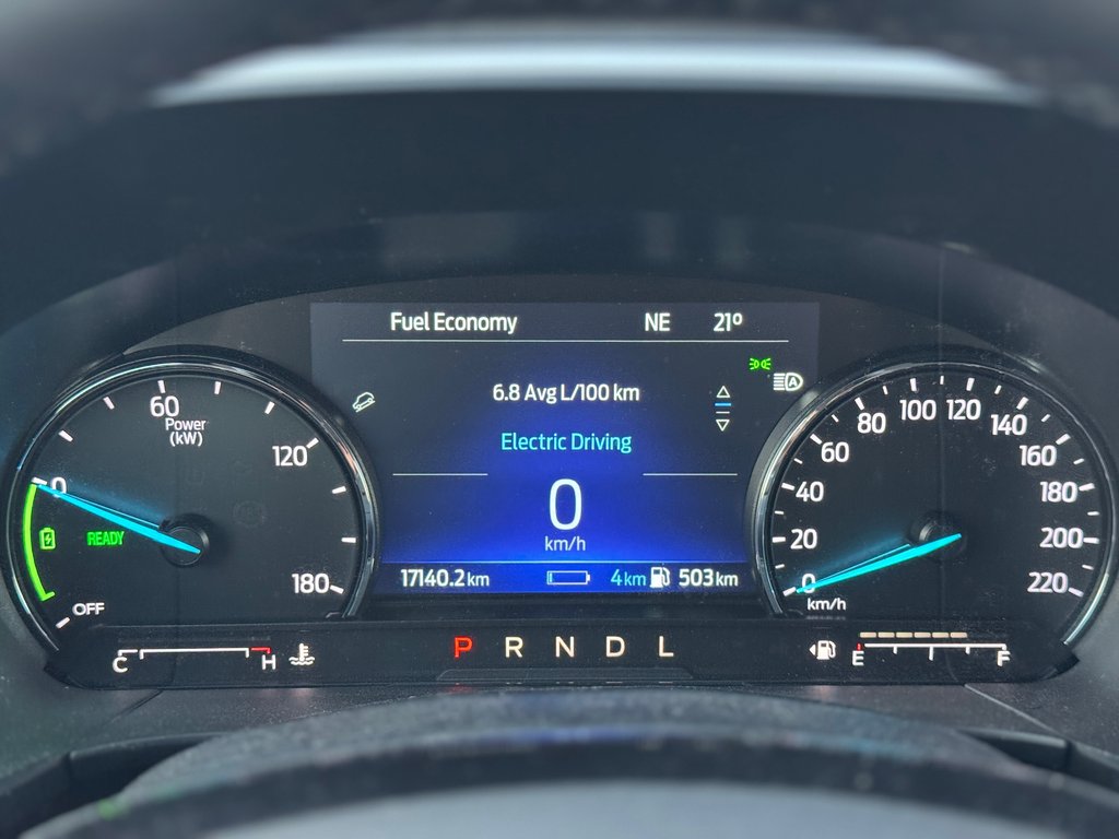 2021 Ford Escape SE Plug-In Hybrid in Terrebonne, Quebec - 15 - w1024h768px