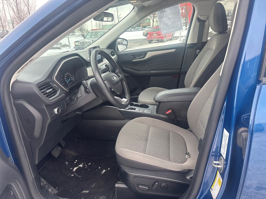 2022 Ford Escape SE Plug-In Hybrid, BAS KM in Boucherville, Quebec - 16 - w1024h768px