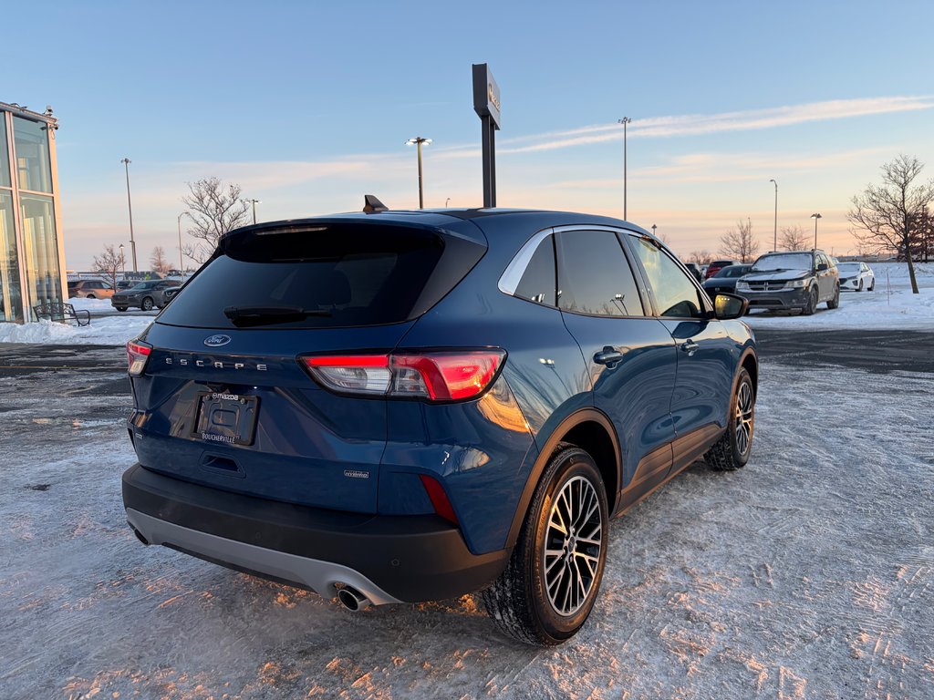 2022 Ford Escape SE Plug-In Hybrid, BAS KM in Boucherville, Quebec - 11 - w1024h768px