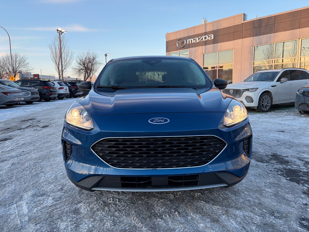 2022 Ford Escape SE Plug-In Hybrid, BAS KM in Boucherville, Quebec - 5 - w1024h768px