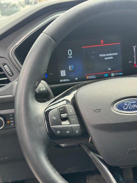 Ford Escape PHEV Navigation Caméra De Recul 2025 à Terrebonne, Québec - 10 - w1024h768px