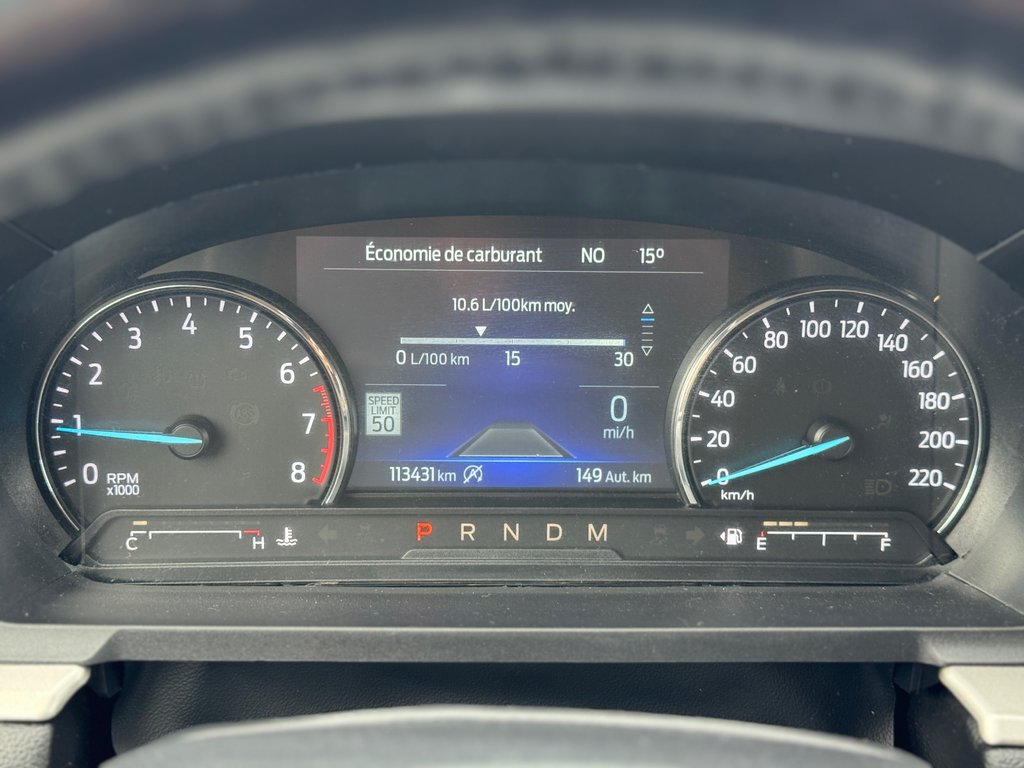 2021 Ford Explorer XLT 4WD Cuir Toit in Terrebonne, Quebec - 15 - w1024h768px