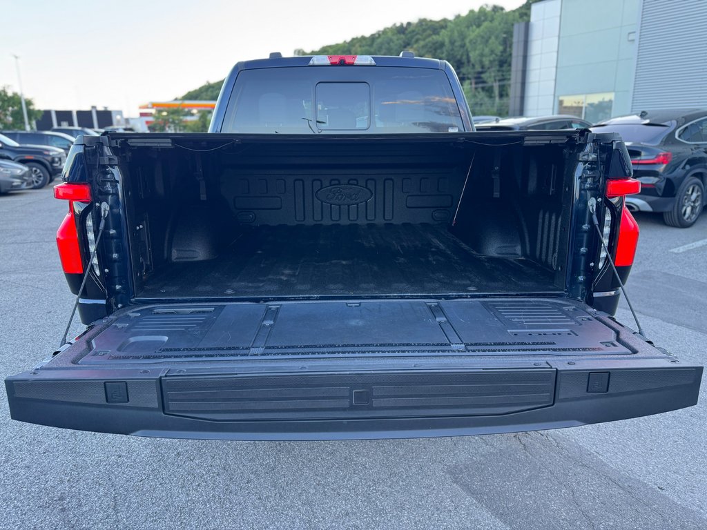 Ford F-150 Lightning PLATINUM Long Range Mag 22 Pouces 2022 à Terrebonne, Québec - 27 - w1024h768px