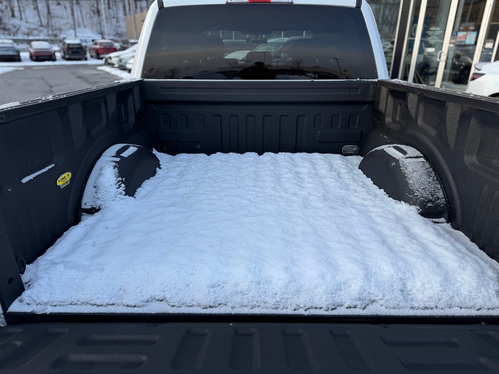 2019 Ford F-150 XL 4X4 CREW Air Climatisé Bluetooth in Terrebonne, Quebec - 23 - w1024h768px