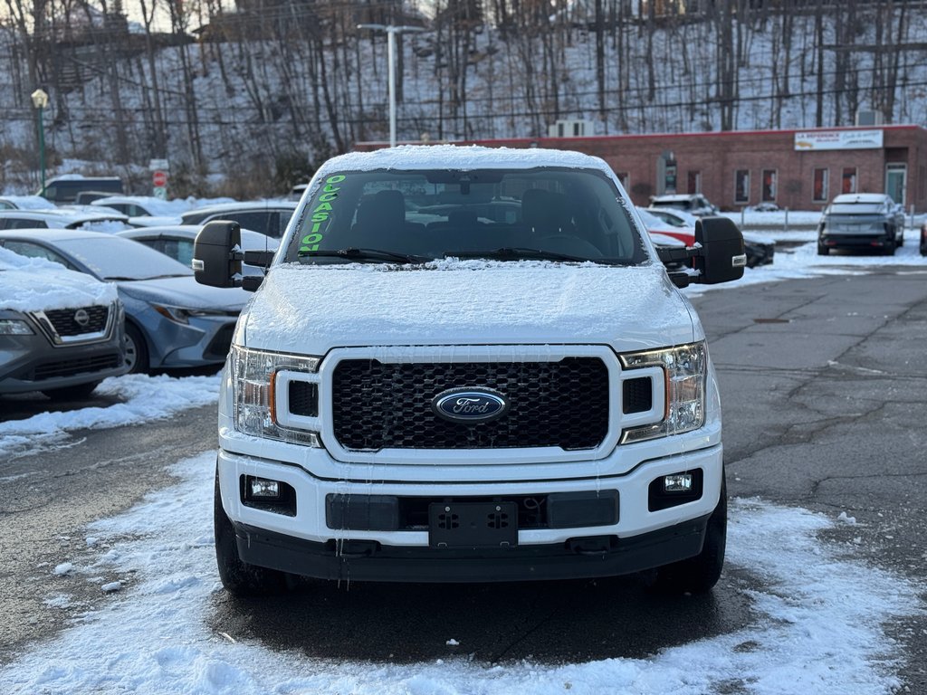 2019 Ford F-150 XL 4X4 CREW Air Climatisé Bluetooth in Terrebonne, Quebec - 2 - w1024h768px