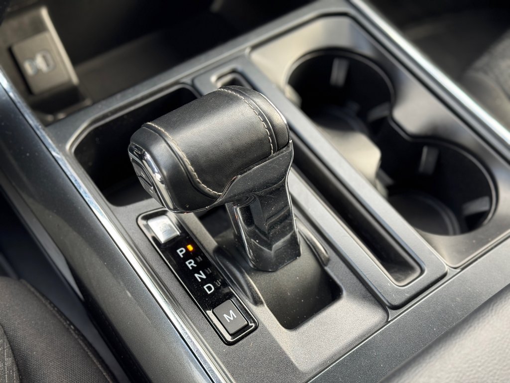 Ford F-150 XLT Powerboost  Air Climatisé Bluetooth 2022 à Terrebonne, Québec - 20 - w1024h768px