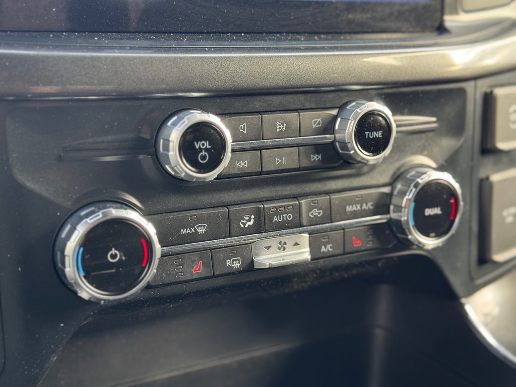 Ford F-150 XLT Powerboost  Air Climatisé Bluetooth 2022 à Terrebonne, Québec - 18 - w1024h768px
