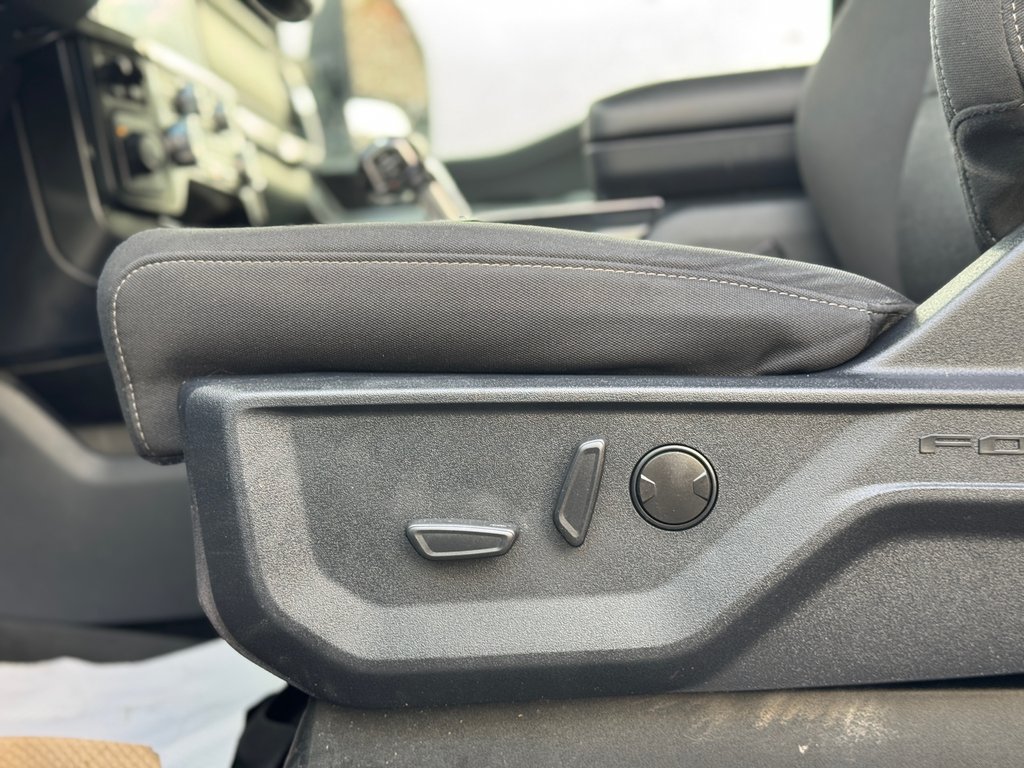 Ford F-150 XLT Powerboost  Air Climatisé Bluetooth 2022 à Terrebonne, Québec - 9 - w1024h768px