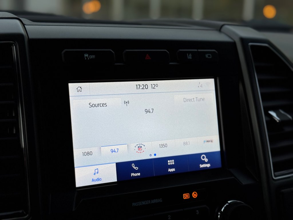 Ford F 250 XLT 7.3 V8 2020 à Terrebonne, Québec - 16 - w1024h768px