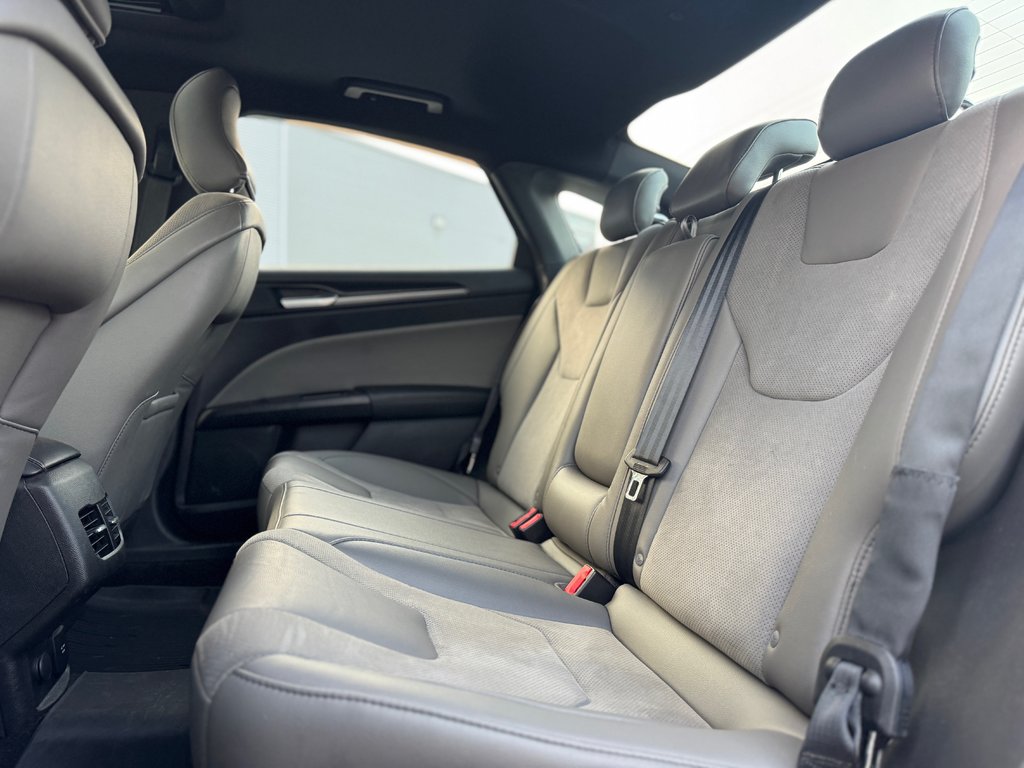 Ford Fusion Sport V6 Toit. Ouvrant Cam Rec Bas Kilo 2018 à Terrebonne, Québec - 25 - w1024h768px