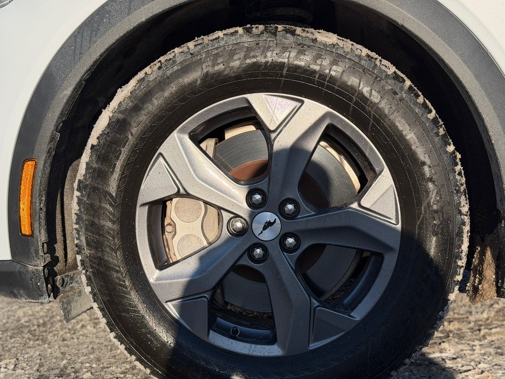 Ford Mustang Mach-E Select AWD Bas Kilométrage 2022 à Terrebonne, Québec - 28 - w1024h768px