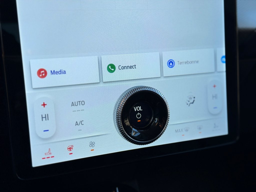 Ford Mustang Mach-E Select AWD Bas Kilométrage 2022 à Terrebonne, Québec - 20 - w1024h768px