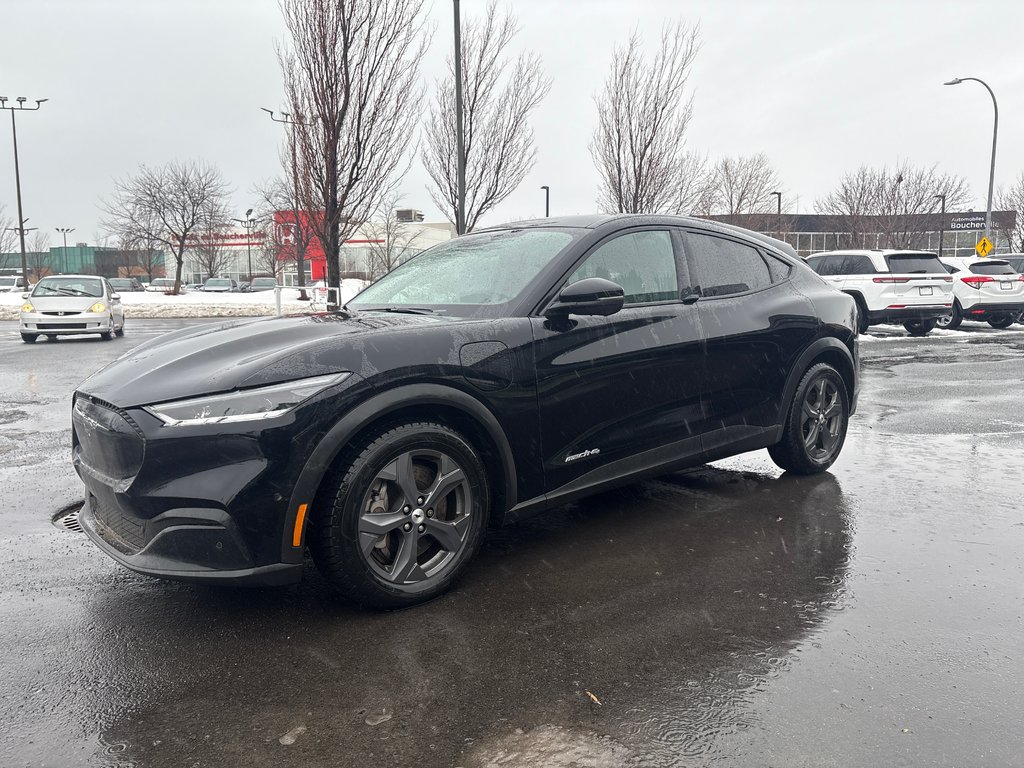 2022 Ford Mustang Mach-E SELECT AWD STANDAR RANGE in Boucherville, Quebec - 3 - w1024h768px