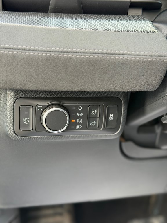 Ford Mustang Mach-E GT Performance Edition Bas Kilométrage 2022 à Terrebonne, Québec - 13 - w1024h768px