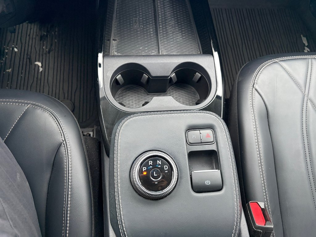 2022 Ford Mustang Mach-E SELECT BAS KM JAMAIS ACCIDENTÉ NAV in Boucherville, Quebec - 19 - w1024h768px