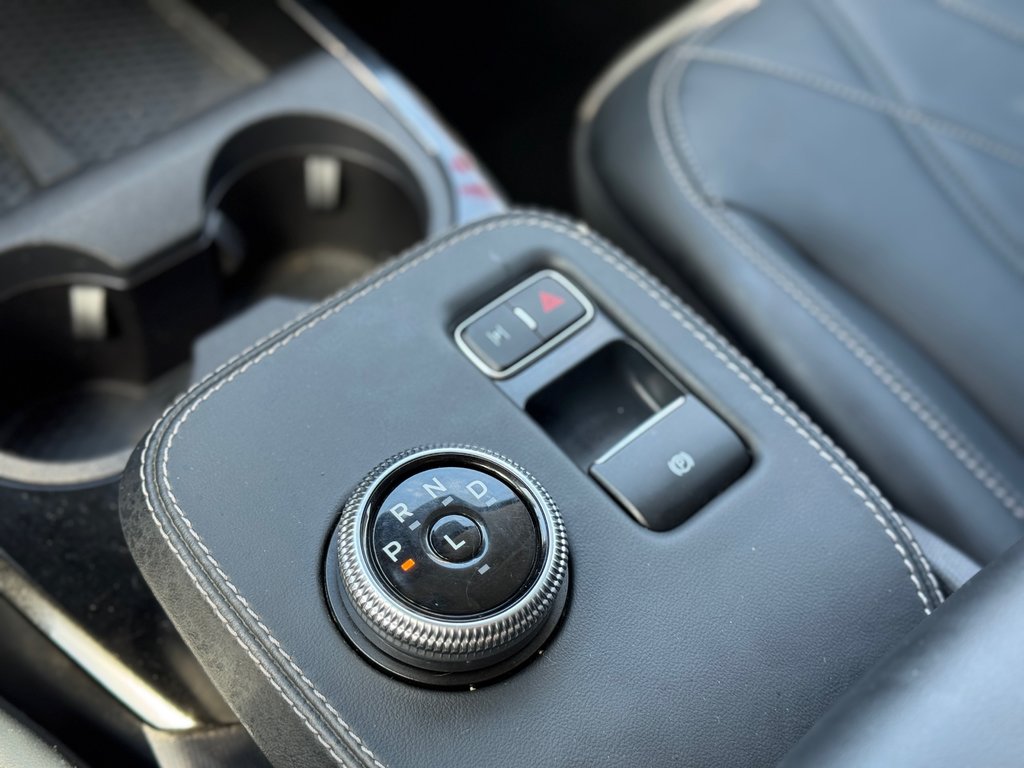 2023 Ford Mustang Mach-E Select AWD Cuir Navigation in Terrebonne, Quebec - 21 - w1024h768px