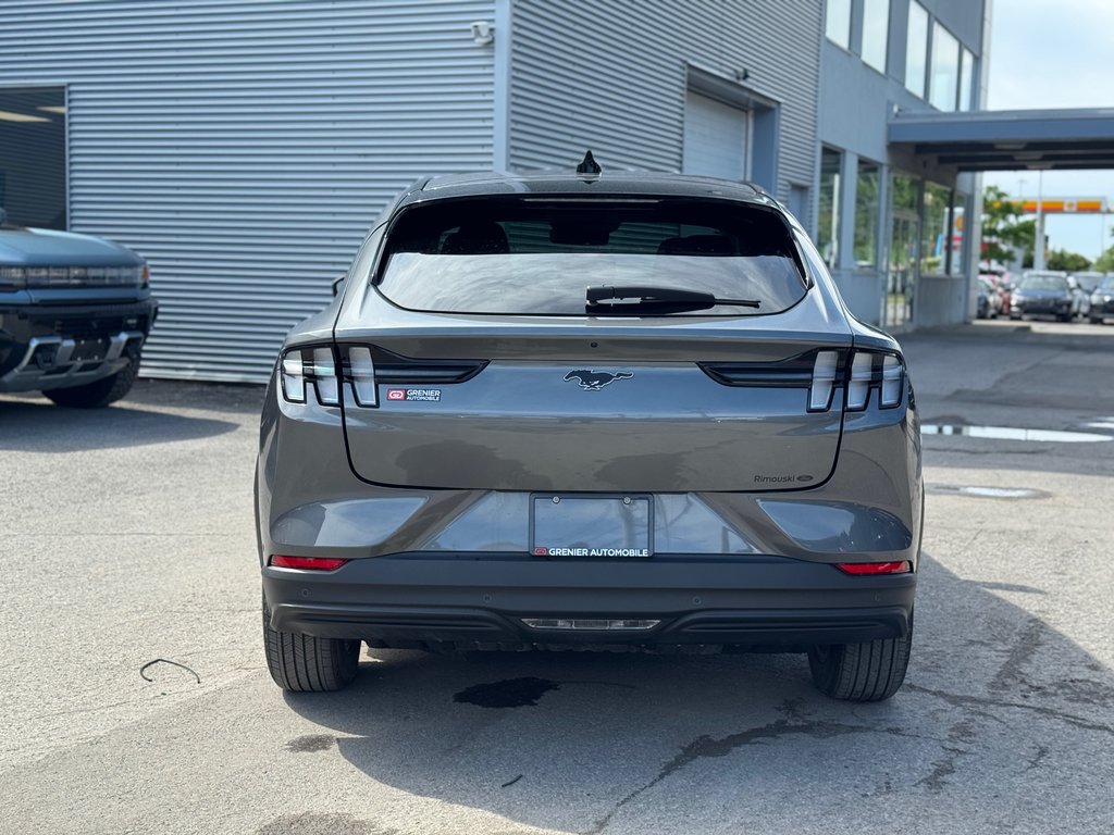 2023 Ford Mustang Mach-E Select AWD Cuir Navigation in Terrebonne, Quebec - 5 - w1024h768px