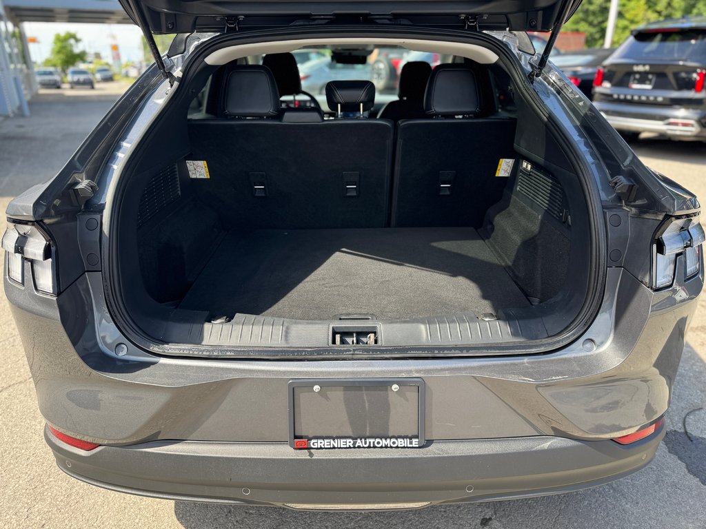 2023 Ford Mustang Mach-E Select AWD Cuir Navigation in Terrebonne, Quebec - 26 - w1024h768px