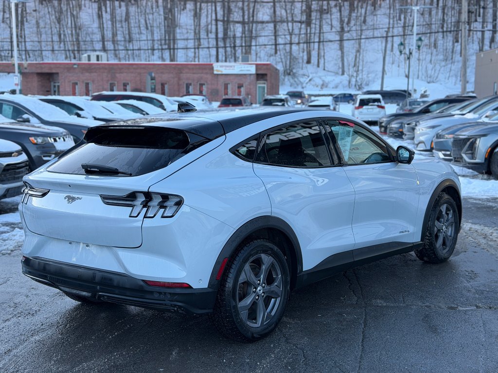 Ford Mustang Mach-E Select AWD Cuir Navigation 2023 à Terrebonne, Québec - 6 - w1024h768px