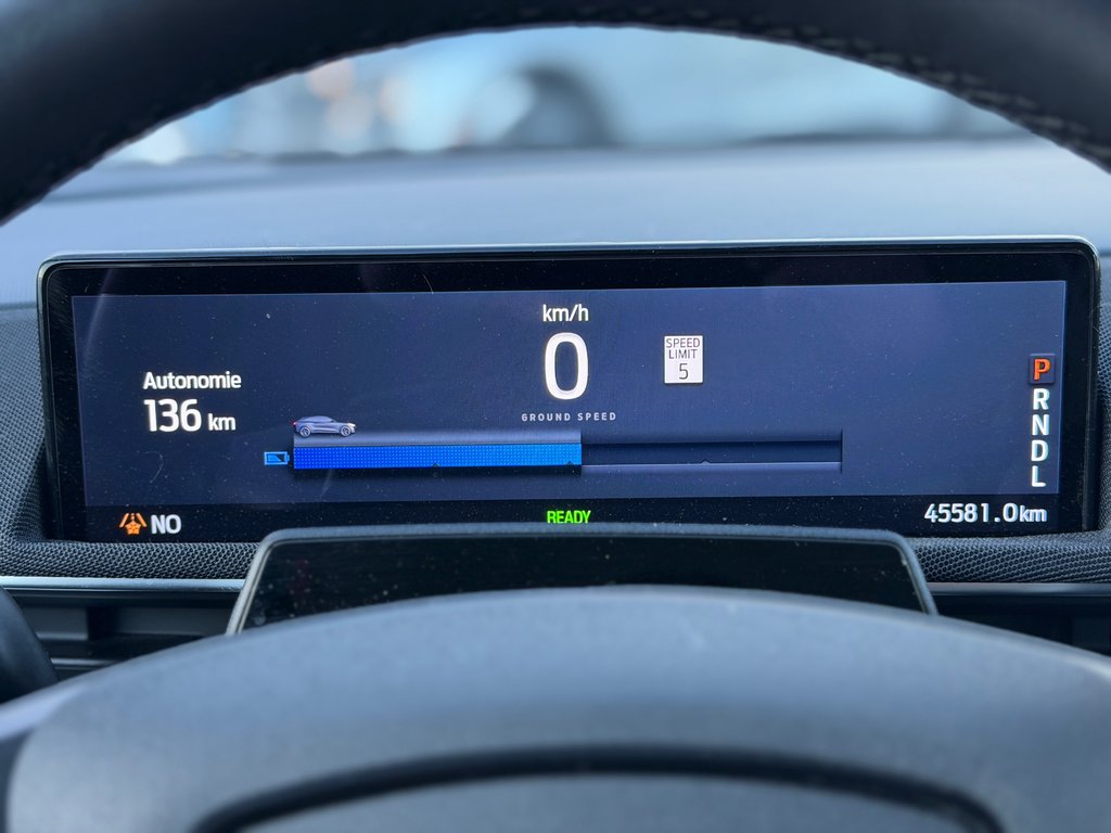 Ford Mustang Mach-E Select AWD Cuir Navigation 2023 à Terrebonne, Québec - 15 - w1024h768px