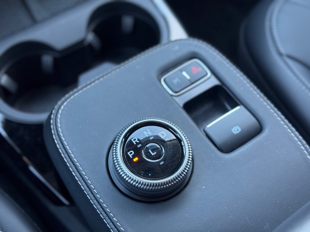2024 Ford Mustang Mach-E Select AWD Bas Kilométrage * 7500km * in Terrebonne, Quebec - 20 - w1024h768px