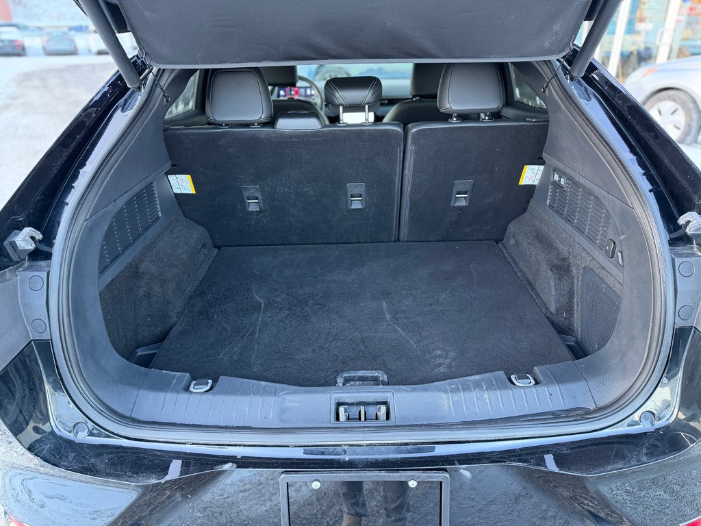 2024 Ford Mustang Mach-E Premium AWD Bas Kilométrage in Terrebonne, Quebec - 25 - w1024h768px