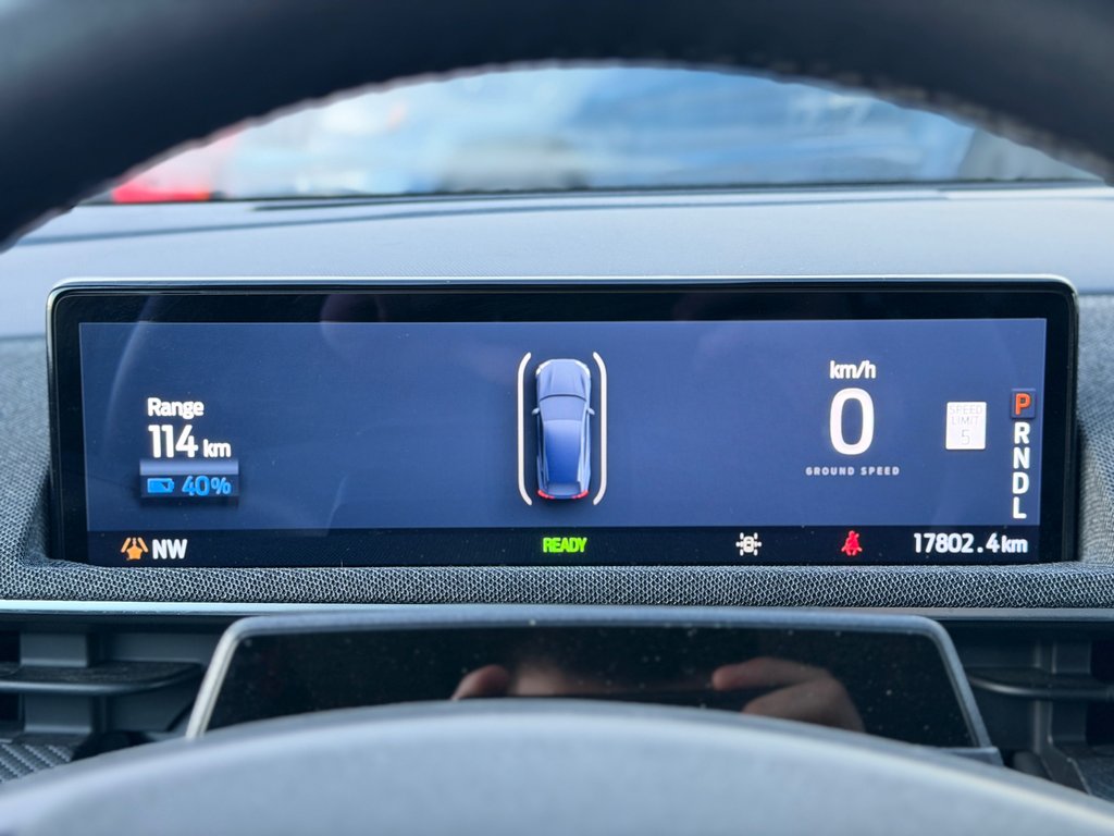 2024 Ford Mustang Mach-E Premium AWD Bas Kilométrage in Terrebonne, Quebec - 15 - w1024h768px