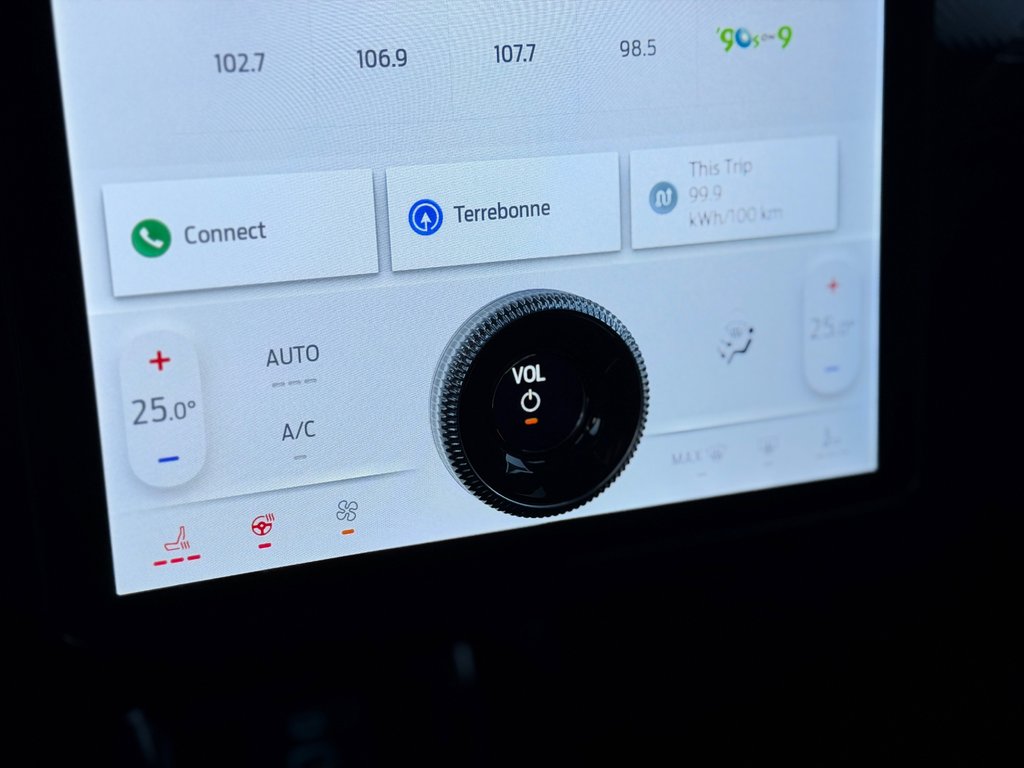 2024 Ford Mustang Mach-E Premium AWD Bas Kilométrage in Terrebonne, Quebec - 19 - w1024h768px