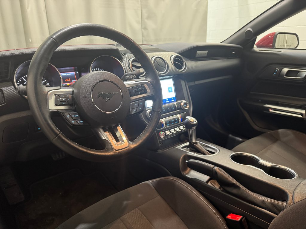 Ford Mustang EcoBoost Convertible Bluetooth 2021 à Terrebonne, Québec - 21 - w1024h768px