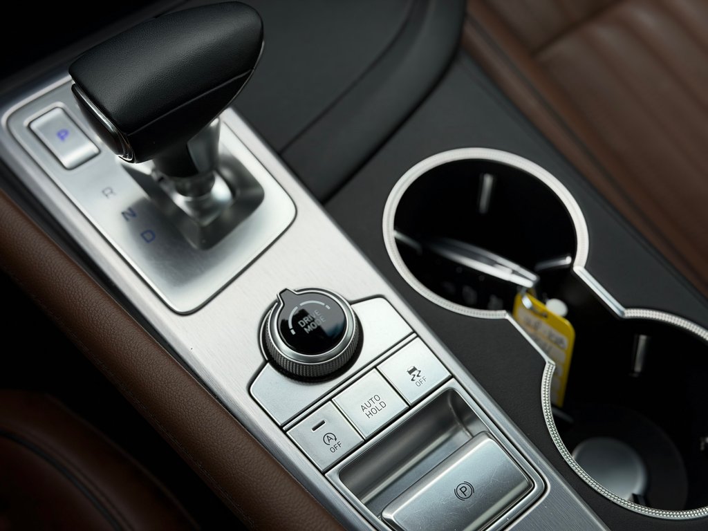 2021 GENESIS G70 2.0T Elite AWD in Terrebonne, Quebec - 21 - w1024h768px