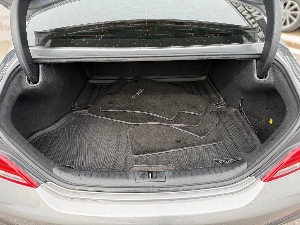 2021 GENESIS G70 2.0T Elite AWD in Terrebonne, Quebec - 26 - w1024h768px