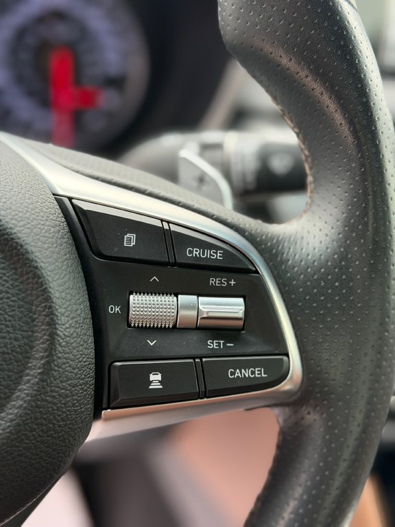 2021 GENESIS G70 2.0T Elite AWD in Terrebonne, Quebec - 15 - w1024h768px