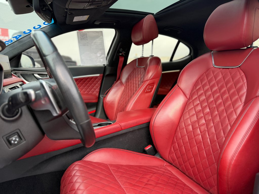 2022 GENESIS G70 3.3T Sport AWD Toit panoramique Cuir rouge in Terrebonne, Quebec - 11 - w1024h768px