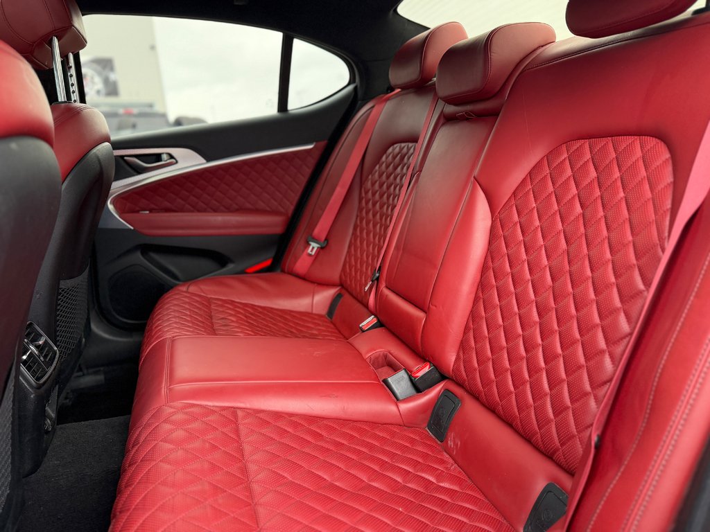 2022 GENESIS G70 3.3T Sport AWD Toit panoramique Cuir rouge in Terrebonne, Quebec - 25 - w1024h768px