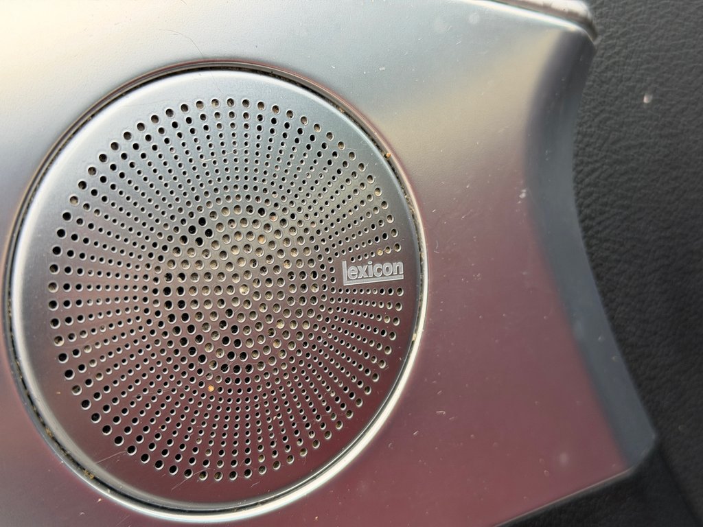 2022 GENESIS G70 3.3T Sport AWD Toit panoramique Cuir rouge in Terrebonne, Quebec - 9 - w1024h768px