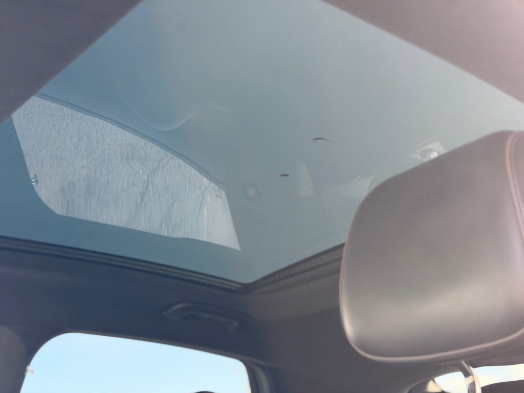 GENESIS GV60 Advanced Cuir AWD 2023 à Terrebonne, Québec - 11 - w1024h768px