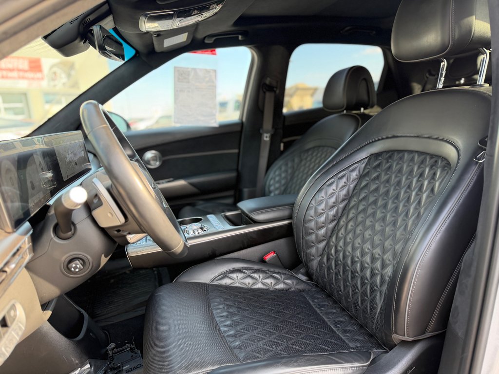 GENESIS GV60 Advanced Cuir AWD 2023 à Terrebonne, Québec - 10 - w1024h768px