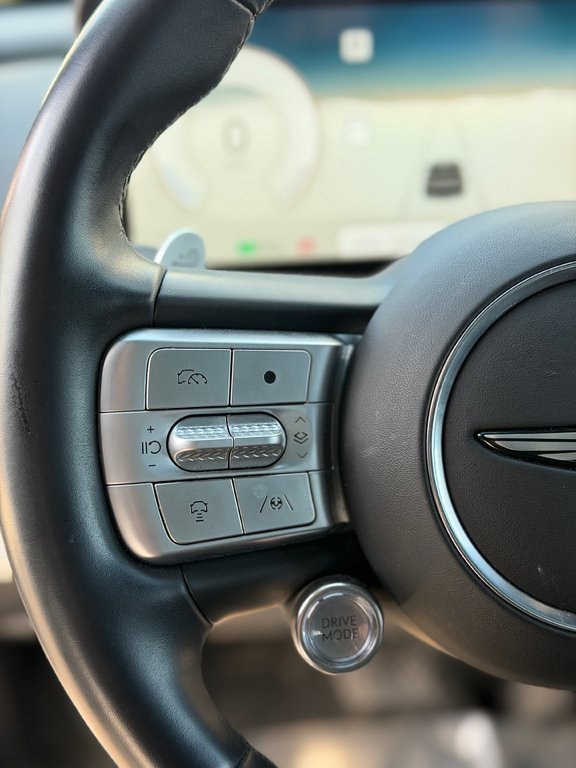 GENESIS GV60 Advanced Cuir AWD 2023 à Terrebonne, Québec - 14 - w1024h768px