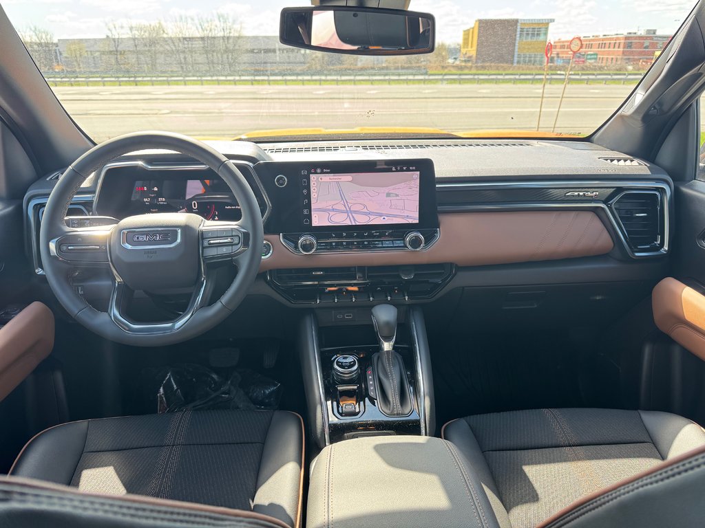 2026 GMC Canyon AT4 in Terrebonne, Quebec - 11 - w1024h768px