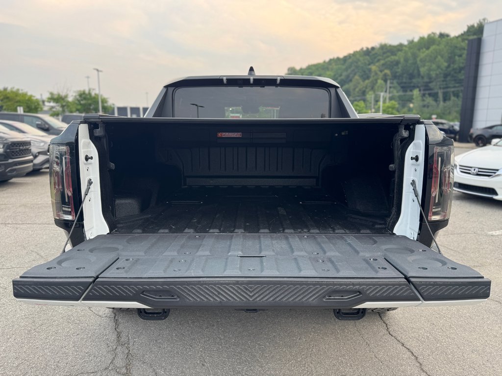 GMC HUMMER EV Pickup 2X Toit Infinity Cuir 2024 à Terrebonne, Québec - 25 - w1024h768px
