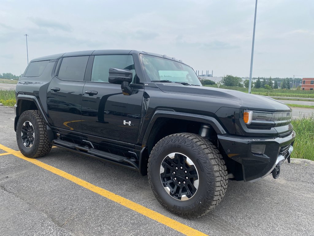 GMC HUMMER EV SUV 2X 2024 à Terrebonne, Québec - 1 - w1024h768px