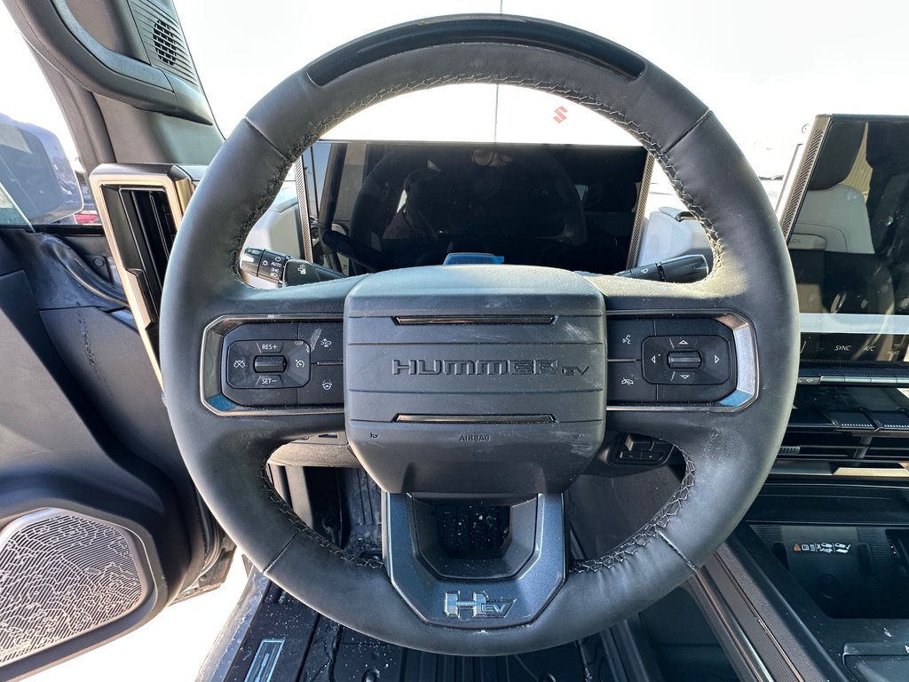 2024 GMC HUMMER EV SUV 3X in Terrebonne, Quebec - 13 - w1024h768px