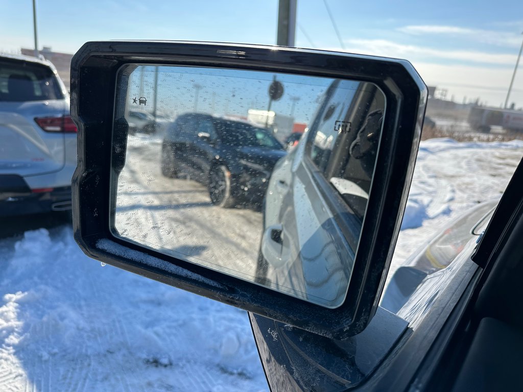 2024 GMC HUMMER EV SUV 3X in Terrebonne, Quebec - 31 - w1024h768px