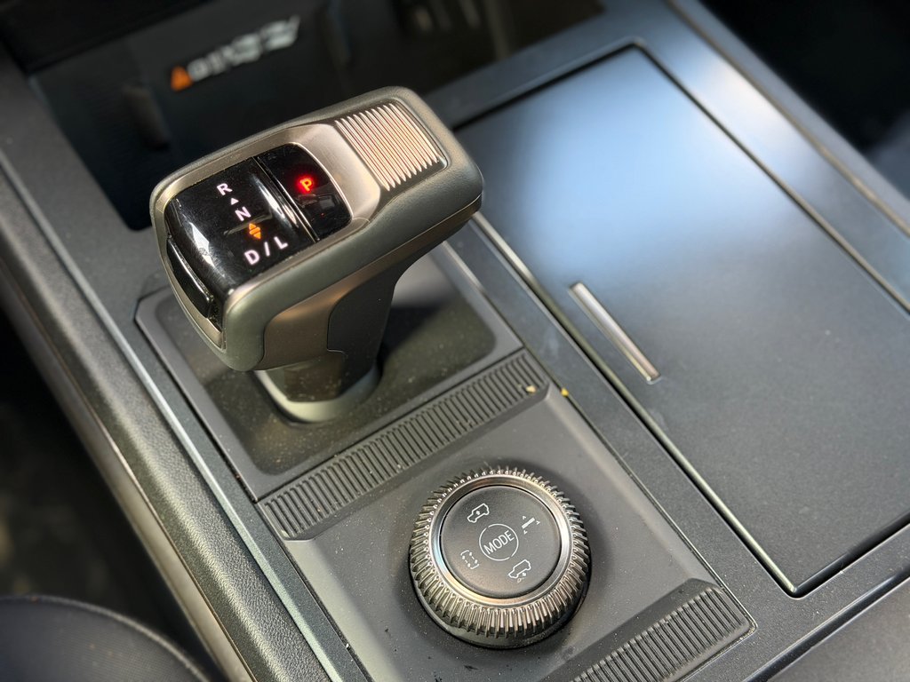 GMC HUMMER EV SUV 2X Toit Infinity Cuir 2025 à Terrebonne, Québec - 21 - w1024h768px