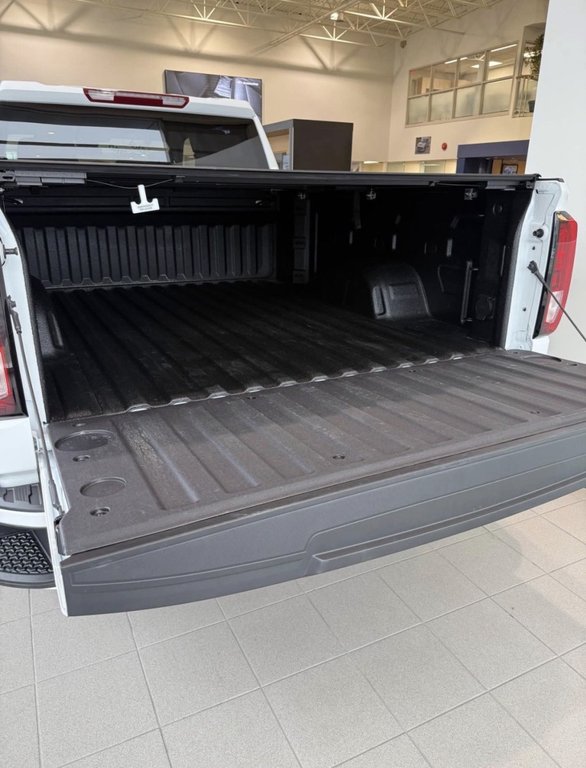 GMC Sierra 1500 PRO 2025 à Terrebonne, Québec - 5 - w1024h768px