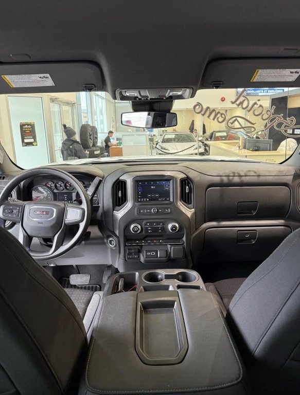 GMC Sierra 1500 PRO 2025 à Terrebonne, Québec - 8 - w1024h768px